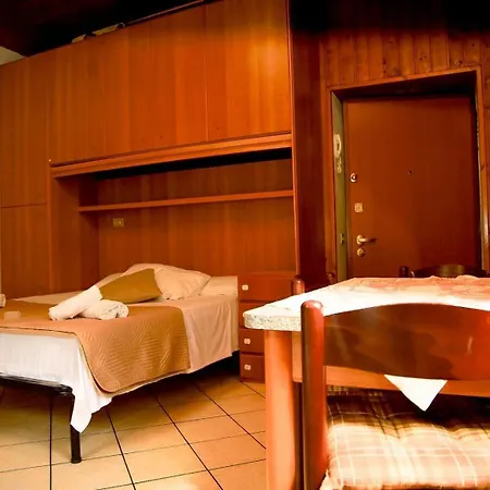 Ralf Apartment *