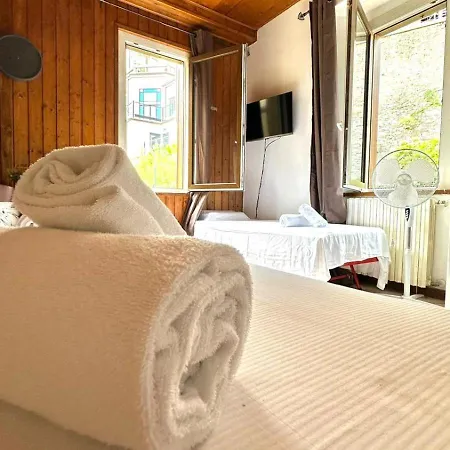 The Courtyard Retreat Brunate