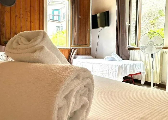 The Courtyard Retreat Brunate